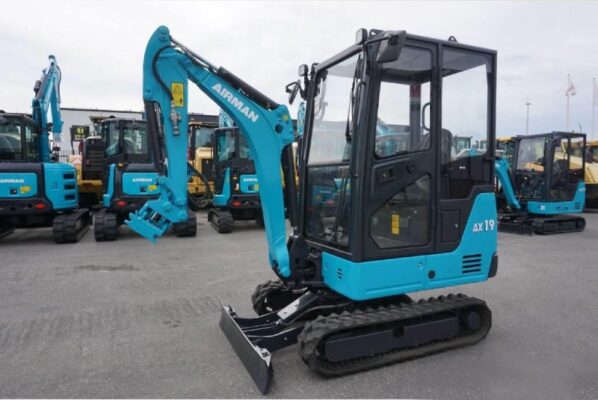 Міні екскаватор AIRMAN AX-45