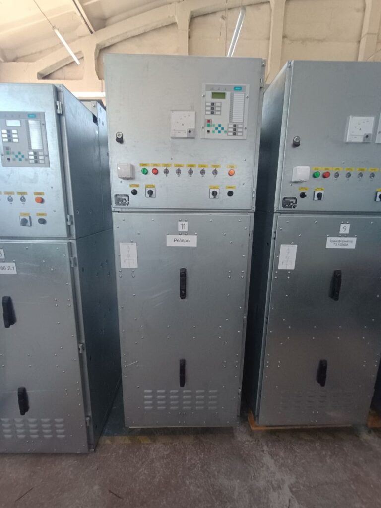 Камеры КРУ среднего напряжения с блоками релейной защиты Siemens, ячейки «Резерв» и «Трансформатор» — ЛК Энергия